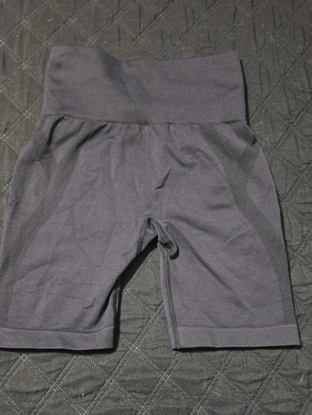 New HALARA Black Butt Lift Butt Scrunch High-Waist Seamless Bike Shorts